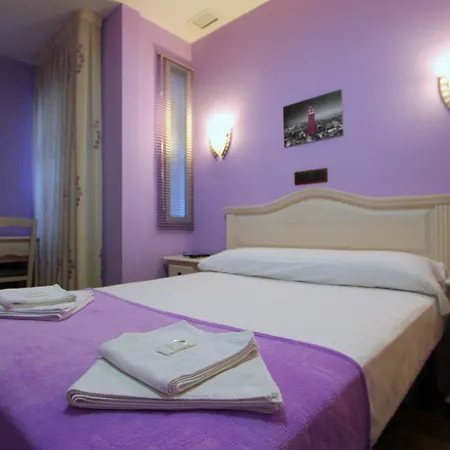 Hostal Regio-3